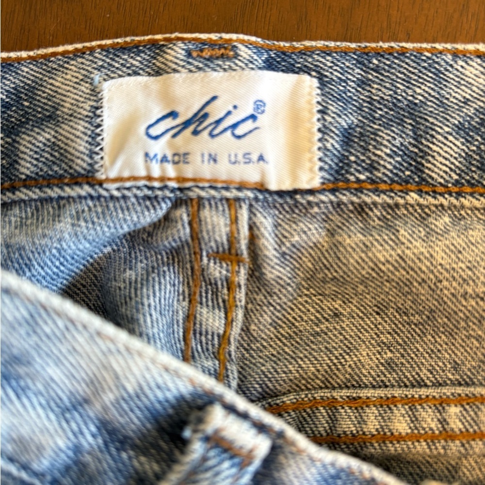 Vintage Chic High Rise Mom Jeans Acid Wash Tapered Leg Size 8P - Picture 7 of 8